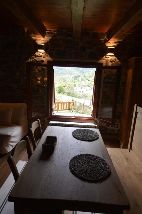 Hotel Rural El Porton De Murillo Broto Eksteriør bilde