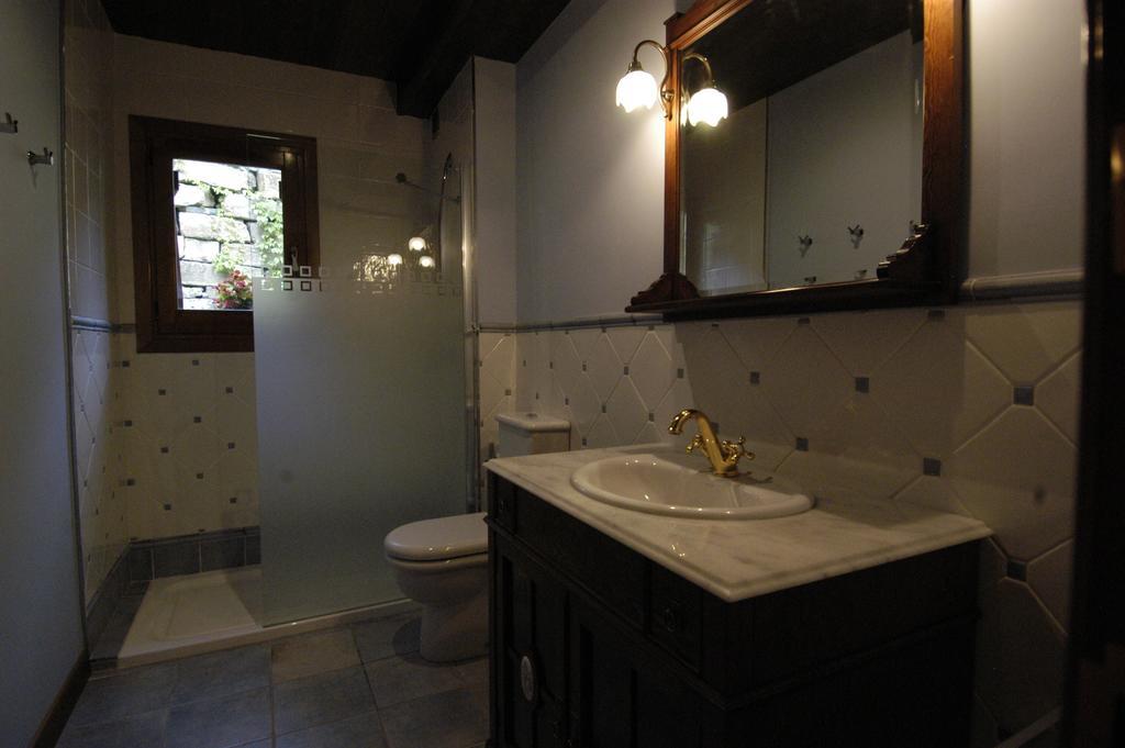 Hotel Rural El Porton De Murillo Broto Rom bilde