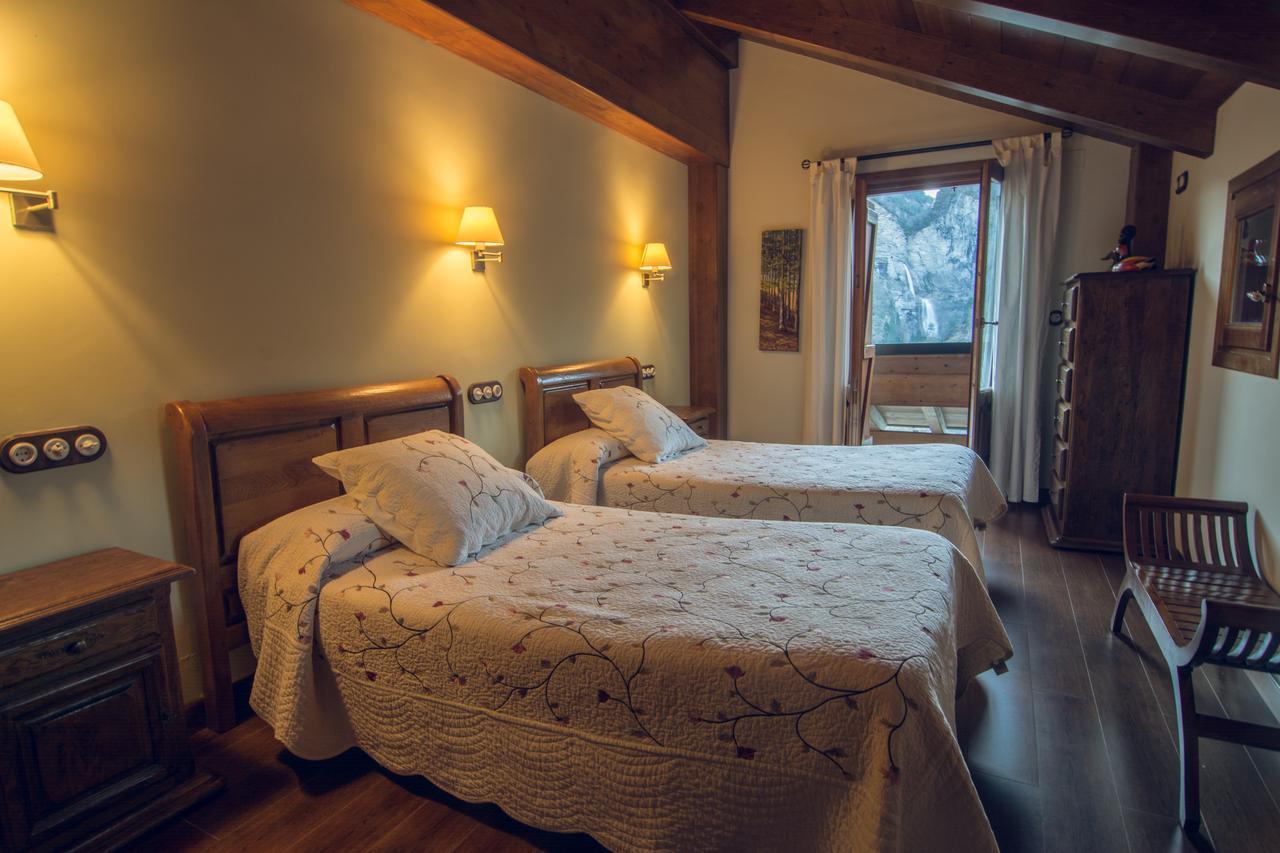 Hotel Rural El Porton De Murillo Broto Eksteriør bilde